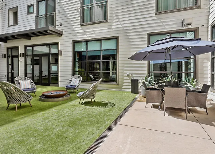 Sentral East Austin At 1630 E Sixth